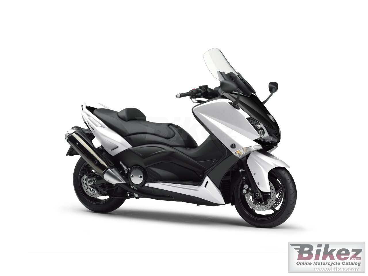 Big Yamaha tmax picture and wallpaper from Bikez.com